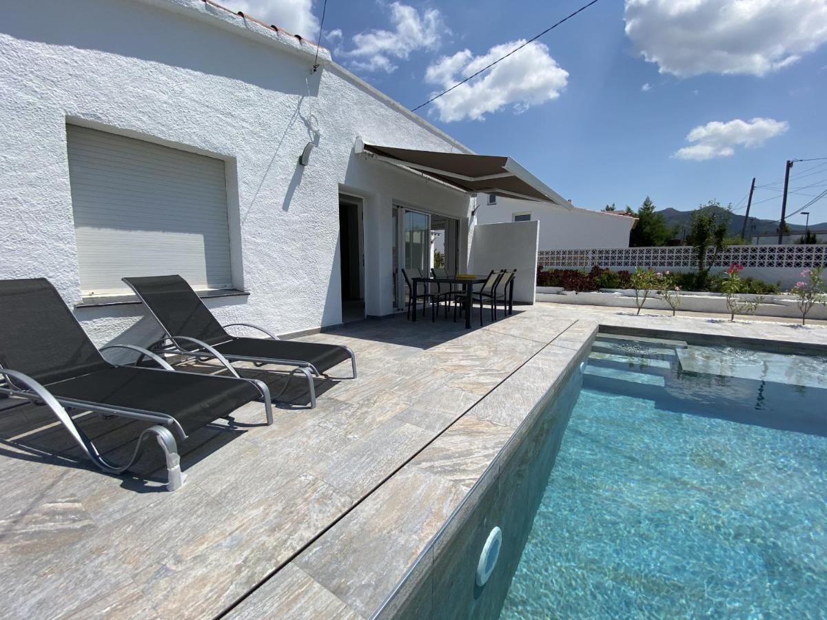 הוילה Montsia 7 Casa Con Piscina Privada, Roses, Mas Bos מראה חיצוני תמונה