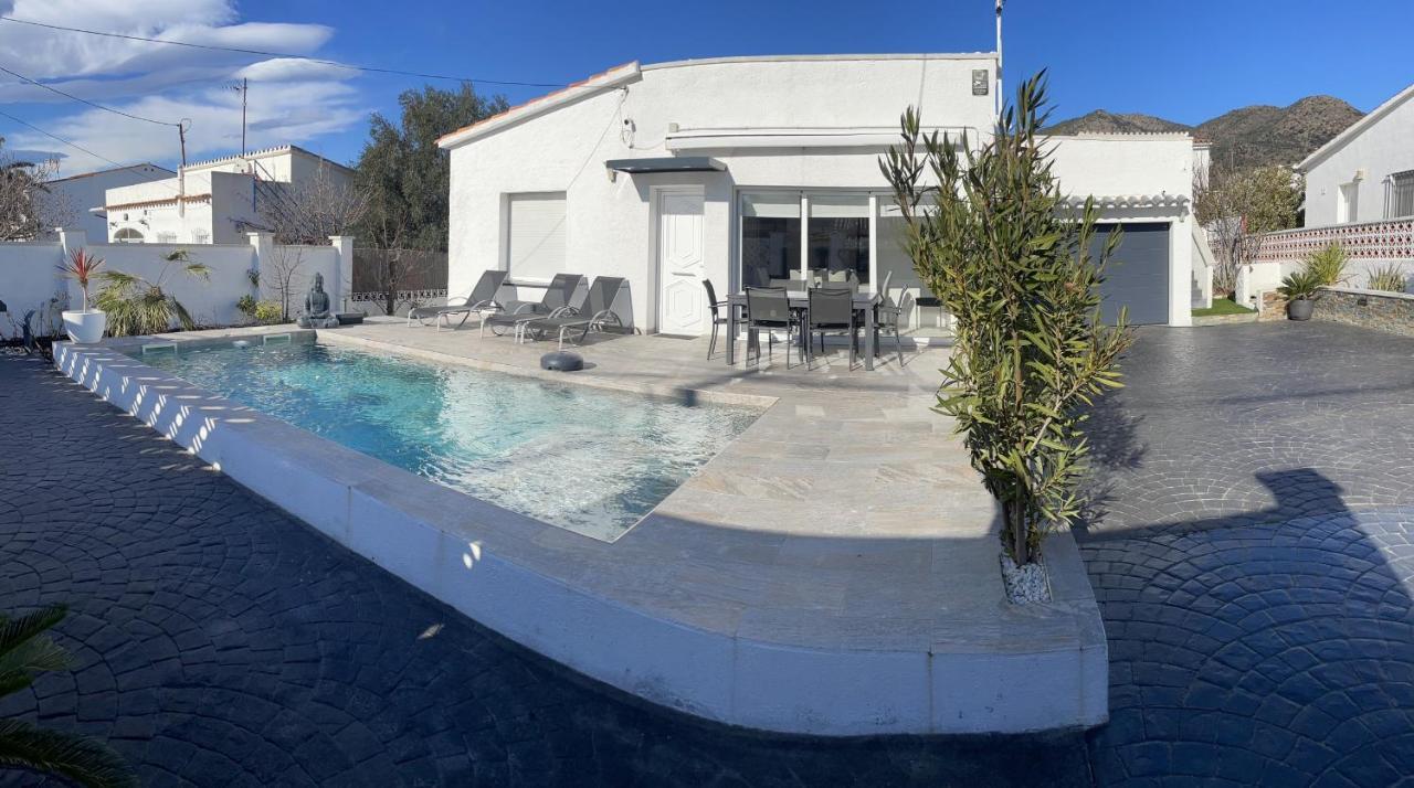 הוילה Montsia 7 Casa Con Piscina Privada, Roses, Mas Bos מראה חיצוני תמונה